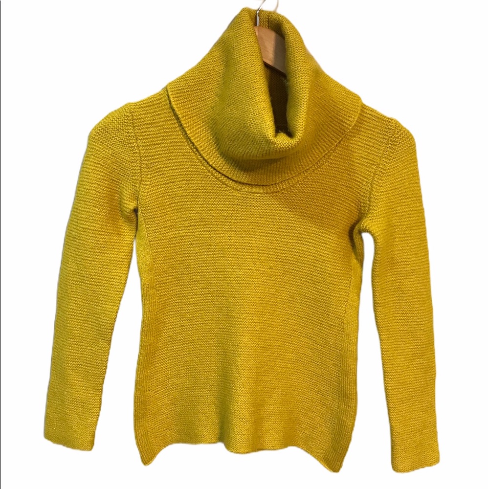 Banana Republic | Wool Blend Mustard Turtleneck